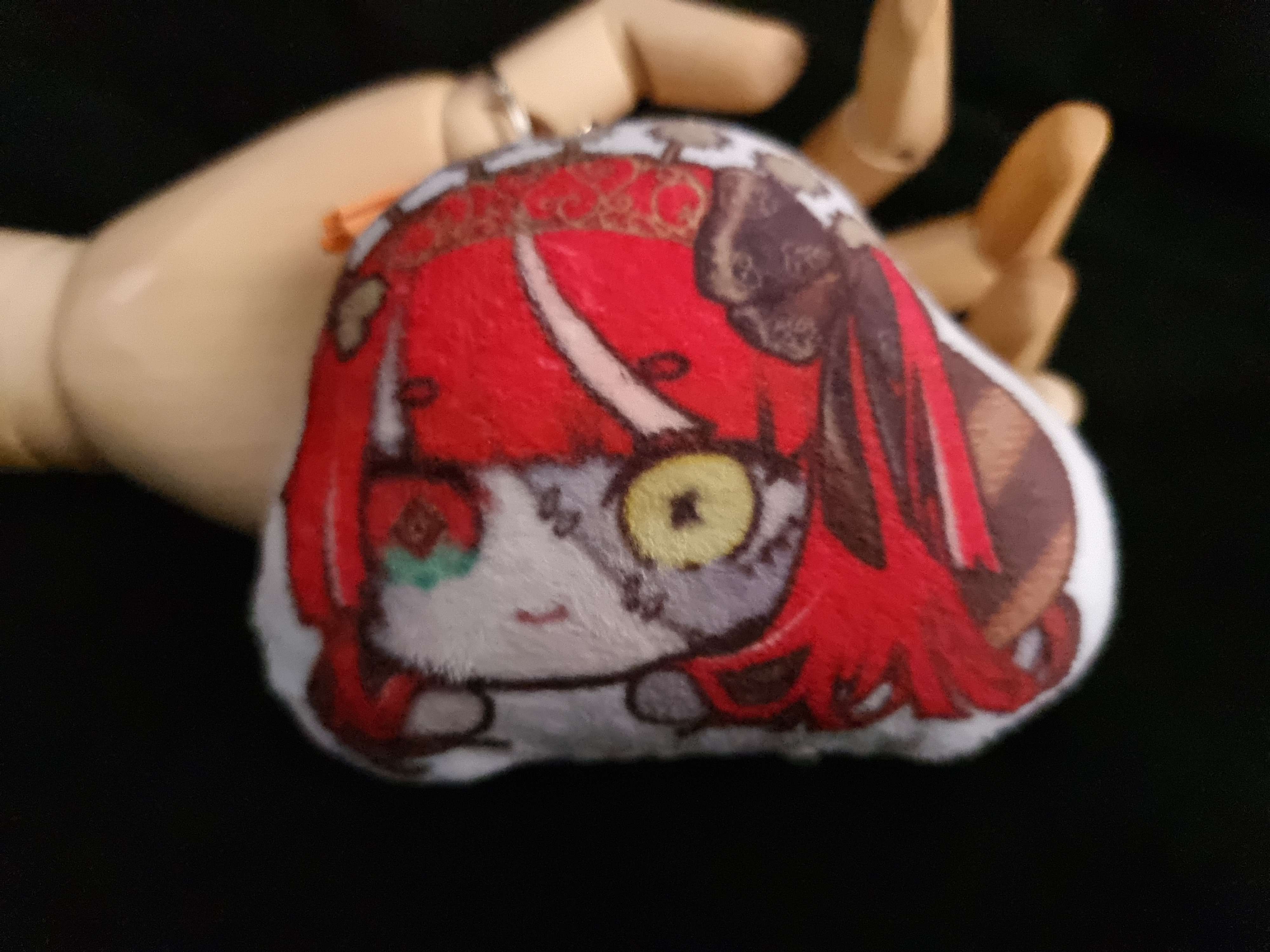 [Hololive ID] Ollie Batik Mini Pillow Keychain